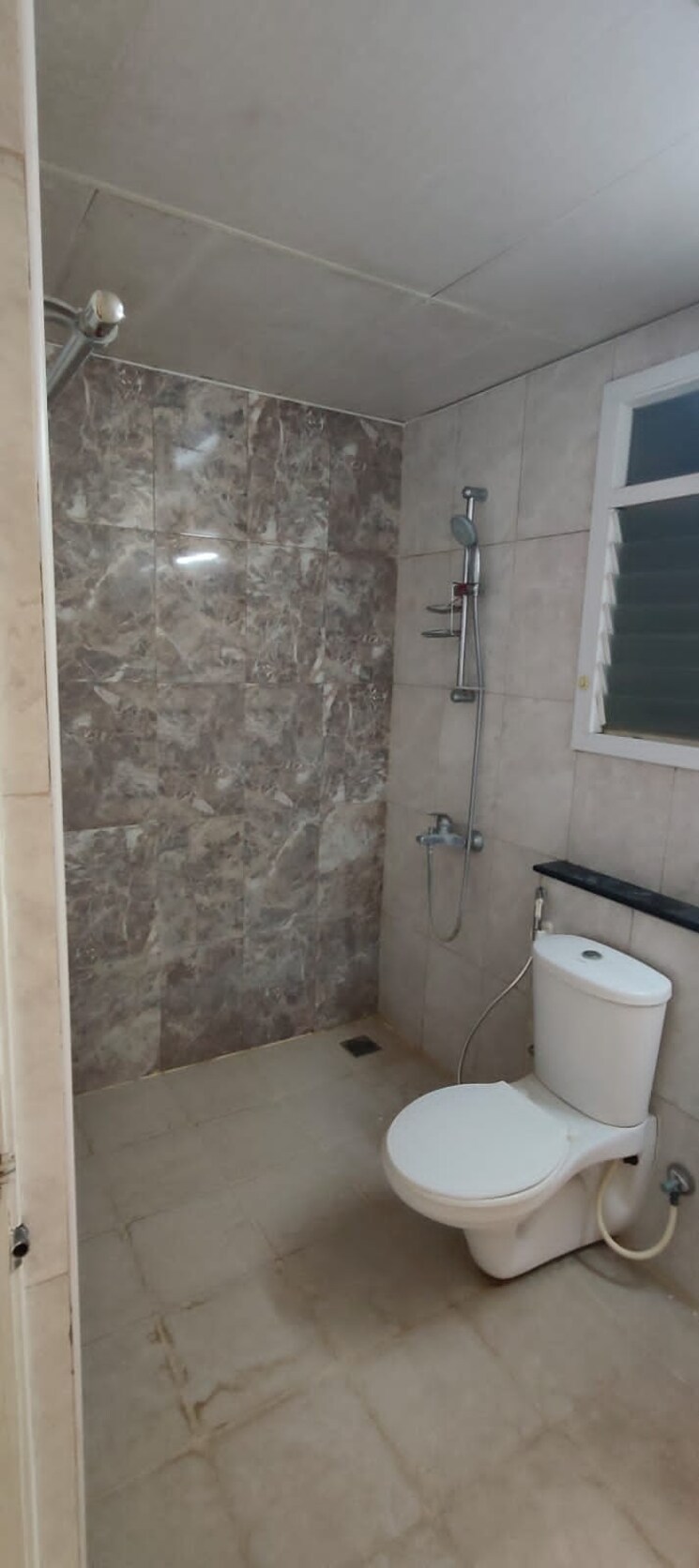 Bathroom, bendre nagar 2 Bedroom 1020 Sq.Ft. Apartment In Bendre Nagar Bangalore 9729755