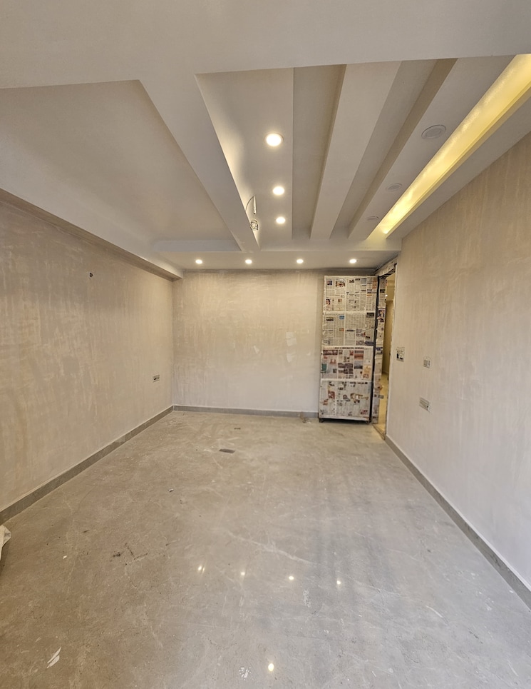 Room, tulip-lemon 2 Bedroom 526 Sq.Ft. Apartment In Sector 69 Gurgaon 9729999