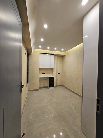 Bathroom in 2 BHK Apartment at Tulip Lemon, Sector 69 – for Sale