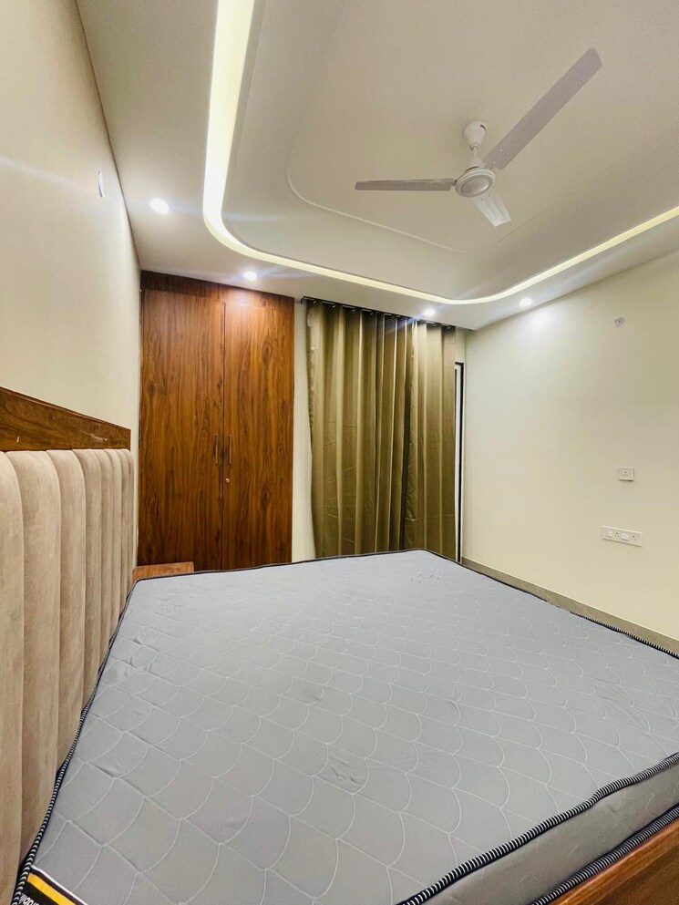 Room, sector 39 1 Bedroom 720 Sq.Ft. Builder Floor In Sector 39 Gurgaon 9730011