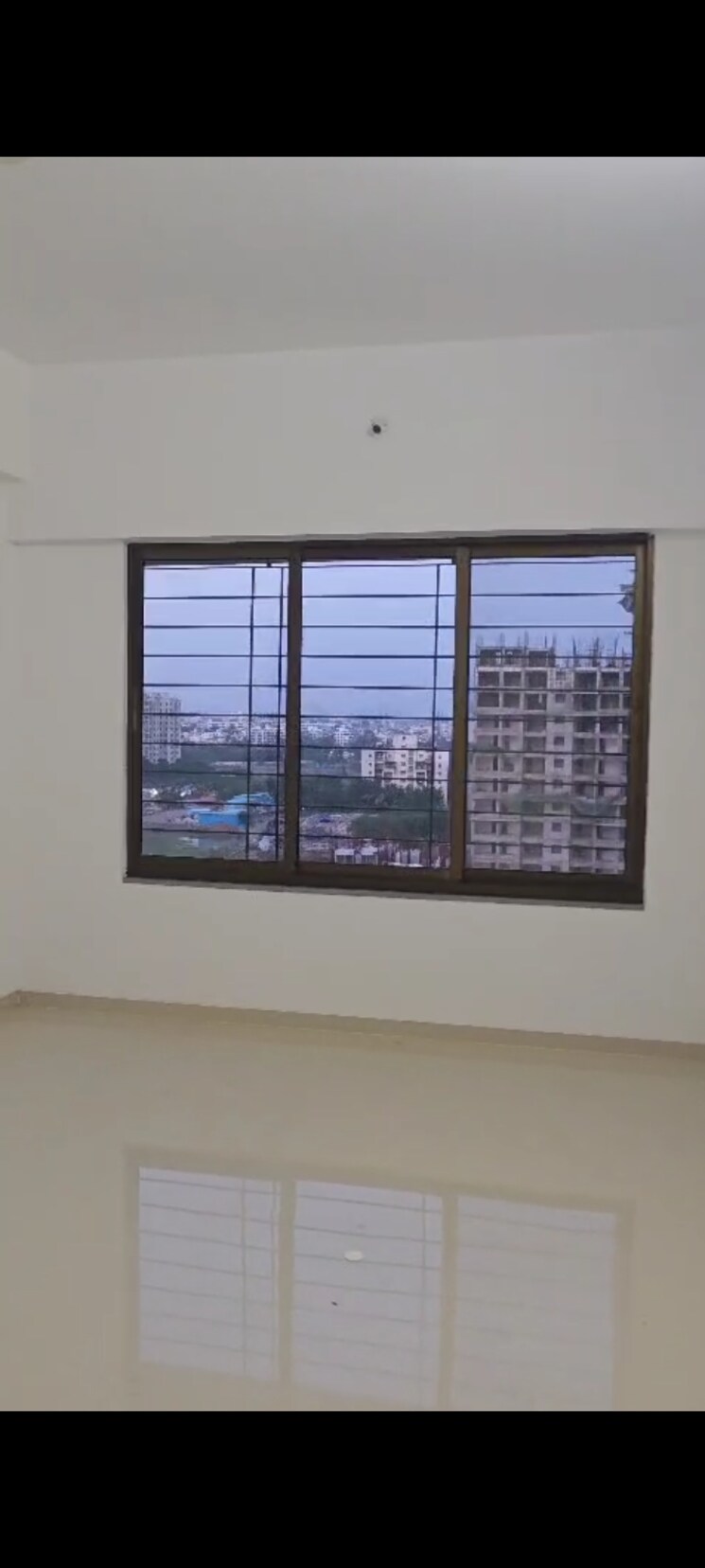 Room, greens-laurel 3 Bedroom 1500 Sq.Ft. Apartment In Thergaon Pune 9730025