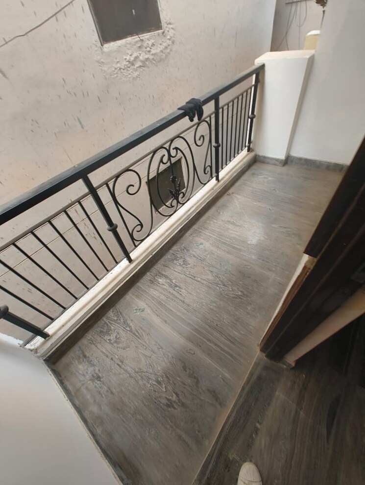 Balcony, saket 1 Bedroom 530 Sq.Ft. Apartment In Saket Delhi 9730056