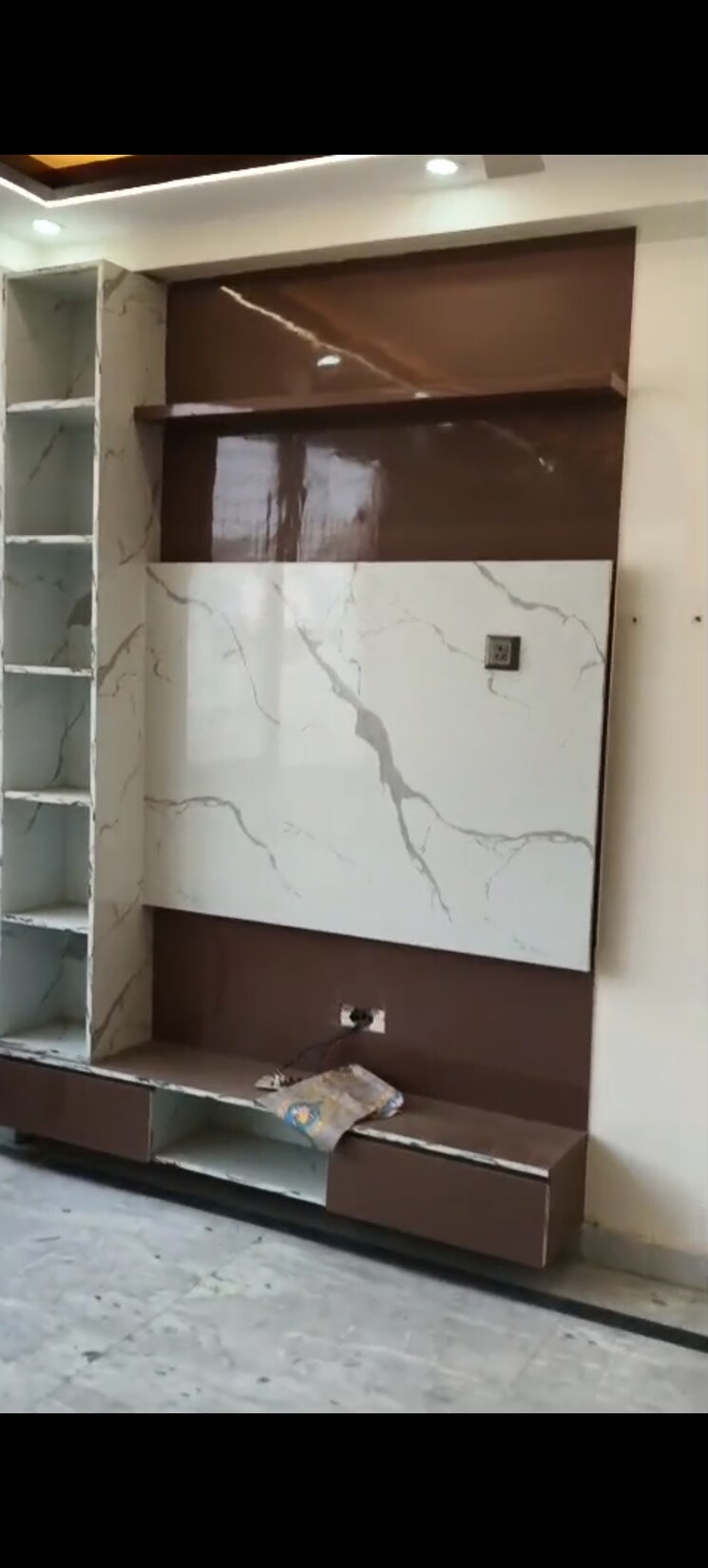 Room, vaishali sector 5 3 Bedroom 1550 Sq.Ft. Builder Floor In Vaishali Sector 5 Ghaziabad 9730064