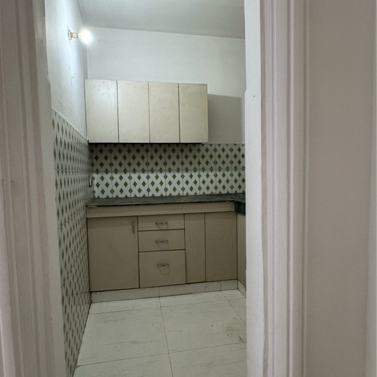 Bathroom, chattarpur 2 Bedroom 850 Sq.Ft. Builder Floor In Chattarpur Delhi 9730071