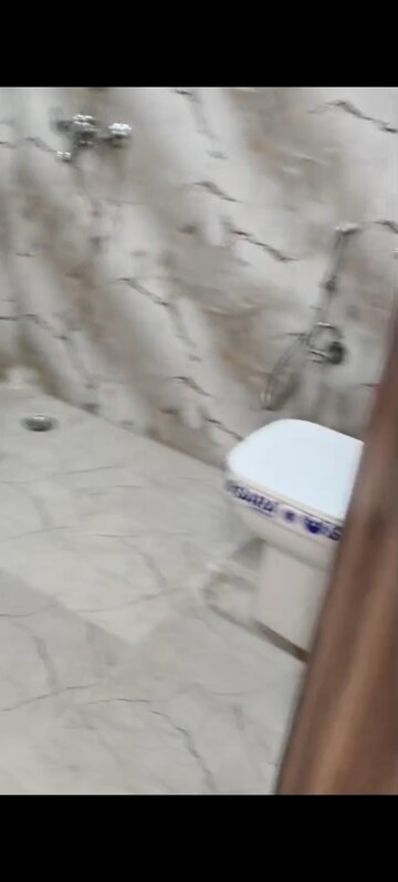 Attached Bathroom in 2 BHK Builder Floor at Vaishali Sector 5 – for Sale