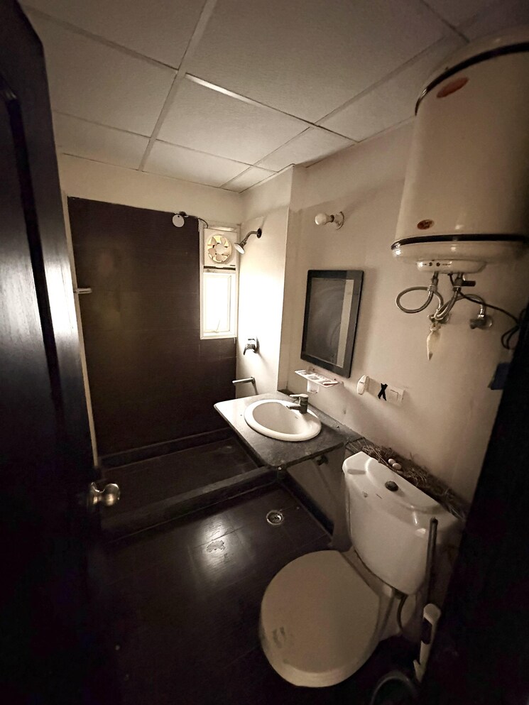 Bathroom, exotica-fresco 3 Bedroom 1560 Sq.Ft. Apartment In Sector 137 Noida 9730108