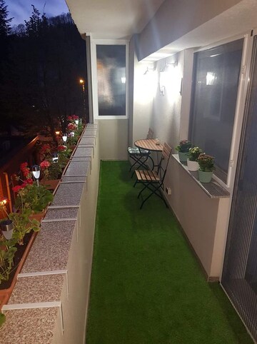 Room in  Pg at Viraj Khand – for Rent