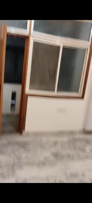 Building Lobby in 1 BHK Builder Floor at Vaishali Sector 6 – for Sale