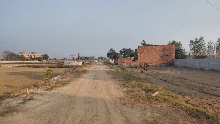 Cover Image, ajhai khurd  100 Sq.Yd. Plot In Ajhai Khurd Vrindavan 9730128
