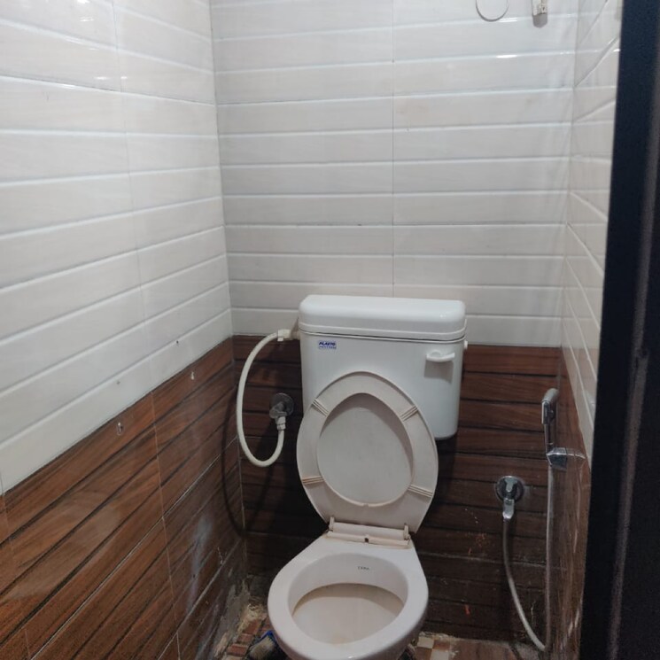 Bathroom, bombay-sappers-colony 2 Bedroom 762 Sq.Ft. Apartment In Chandan Nagar Pune 9730252