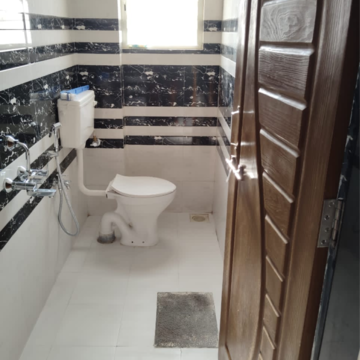 Attached Bathroom in 2 BHK Apartment at Bombay Sappers Colony, Chandan Nagar – for Rent