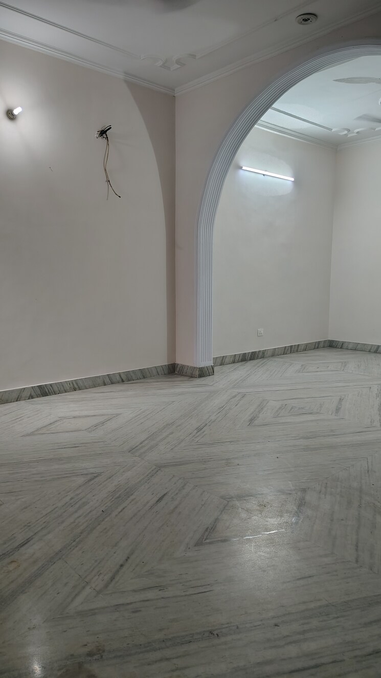 undefined, sector 55 2 Bedroom 1110 Sq.Ft. Independent House In Sector 55 Noida 9730290