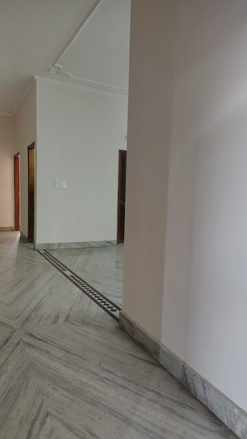 Building Lobby in 2 BHK Independent House at Sector 55 – for Rent
