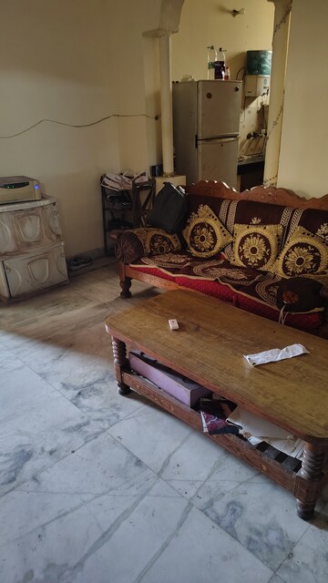 Living Room in 2 BHK Independent House at Sector 55 – for Rent