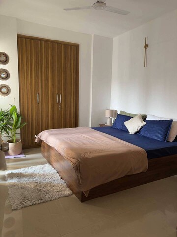 Bedroom in 2 BHK Apartment at Saket – for Rent
