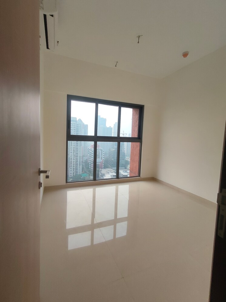 Room, lodha-vista 2 Bedroom 750 Sq.Ft. Apartment In Lower Parel Mumbai 9730306