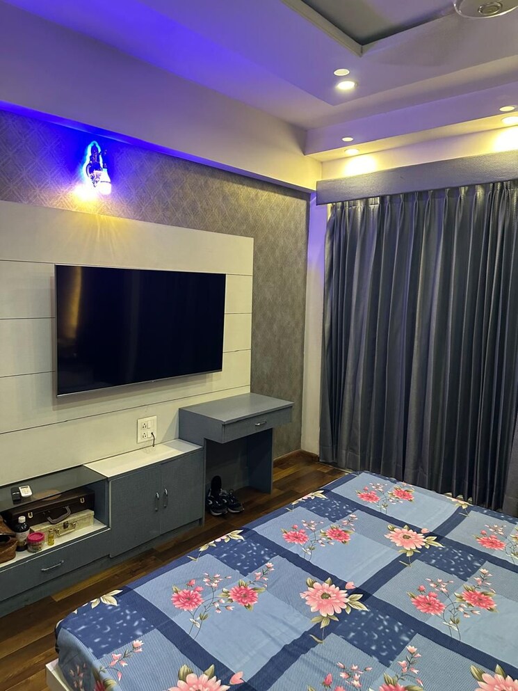 Cover Image, sushma-chandigarh-grande 3 Bedroom 1885 Sq.Ft. Apartment In Lohgarh Zirakpur 9730315