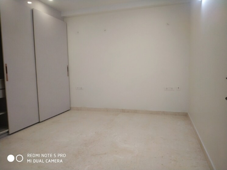 Room, unitech-deerwood-chase 3.5 Bedroom 1950 Sq.Ft. Builder Floor In Nirvana Country Gurgaon 9730347