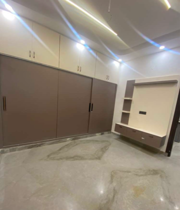 Room in 2 BHK Independent House at Model Town – for Rent