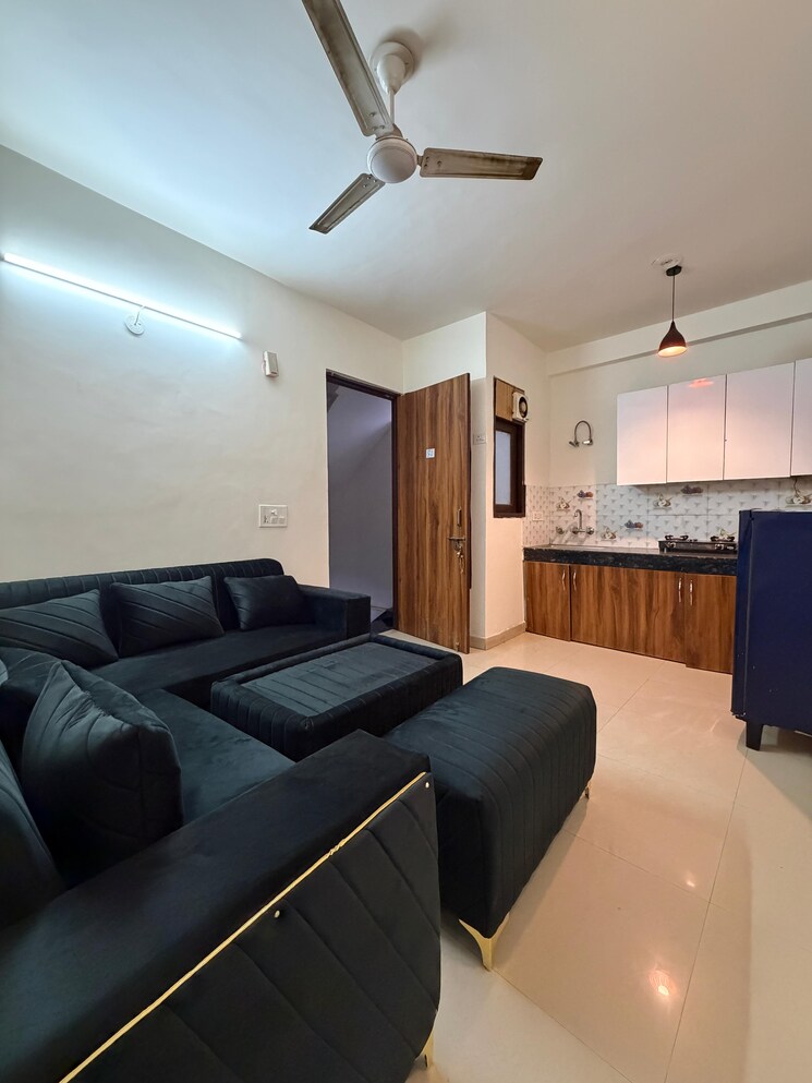 Living Room, saket 1 Bedroom 600 Sq.Ft. Builder Floor In Saket Delhi 9730362