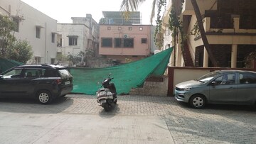  Plot For Sale in Narendra Nagar