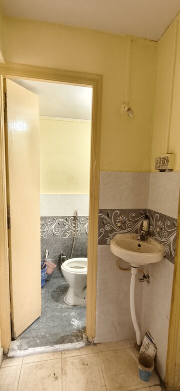 Team Area in 1 BHK Apartment at Wadgaon Sheri – for Rent