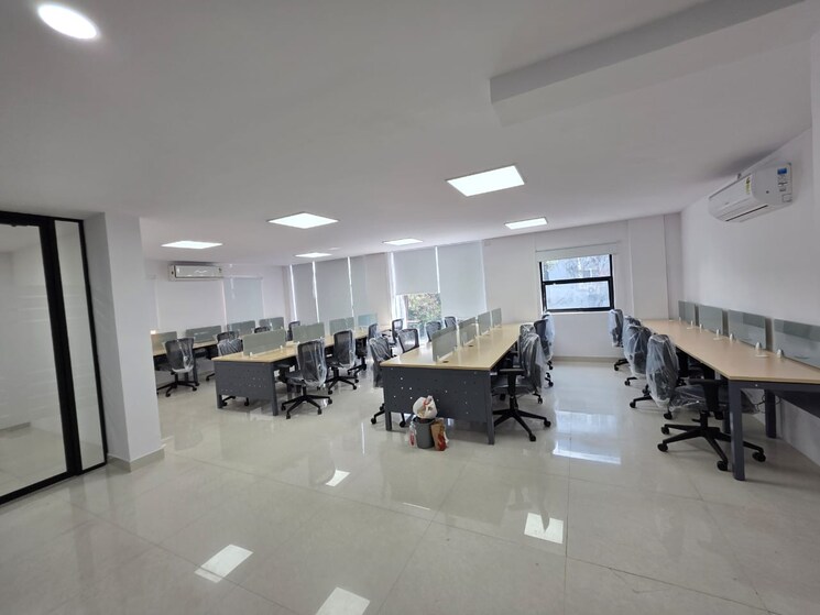 Team Area, madhapur Commercial Office Space 2200 Sq.Ft. In Madhapur Hyderabad 9730483