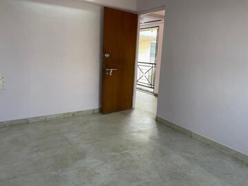 Bedroom in 2 BHK Apartment at Vijay Apartment Malad, Malad West – for Rent