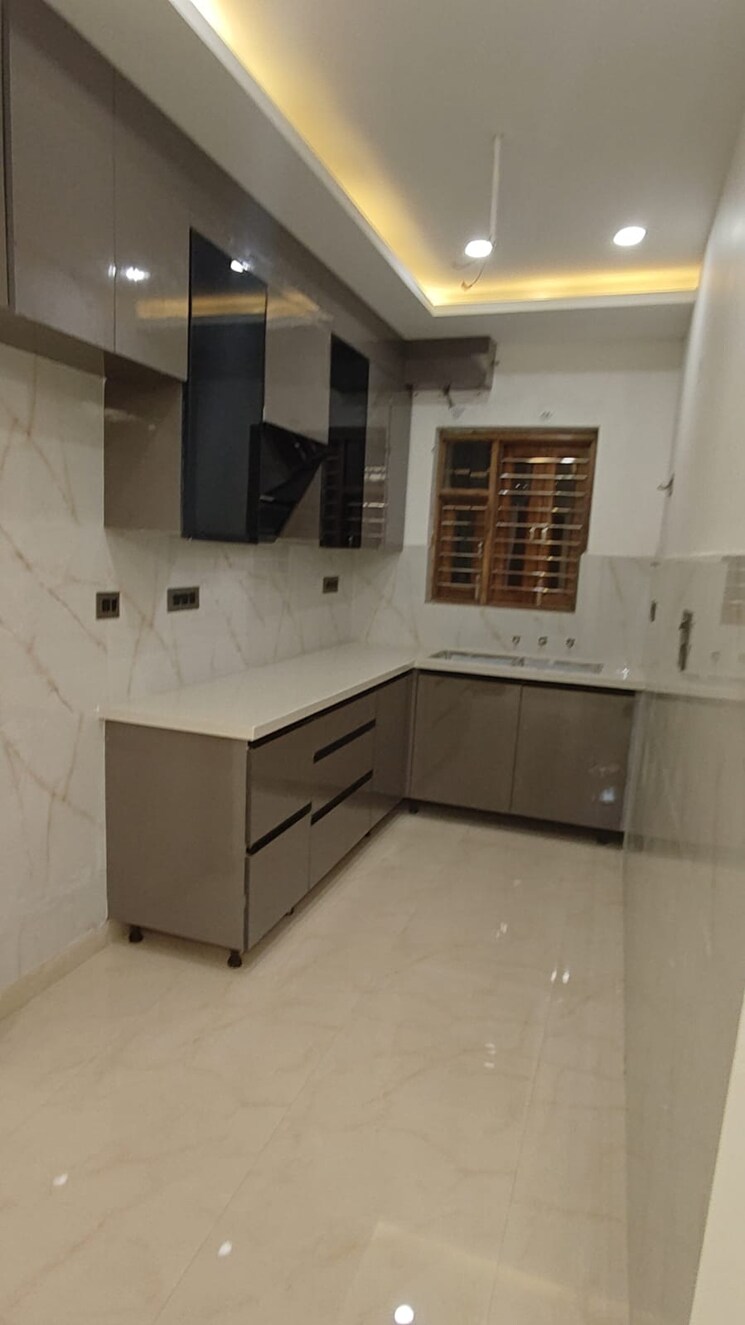 Kitchen, adore-samriddhi 2 Bedroom 750 Sq.Ft. Apartment In Sector 89 Faridabad 9730502