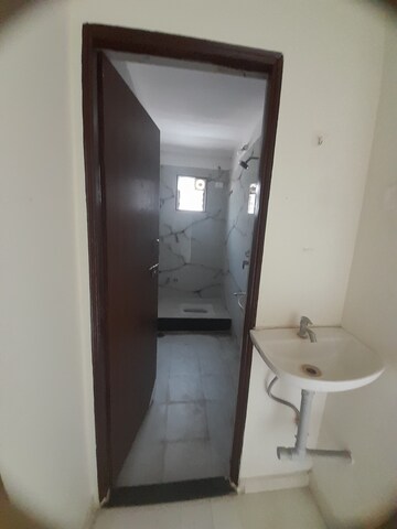 Bathroom in 3 BHK Apartment at Manish Nagar – for Rent