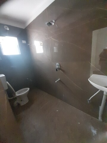 Bathroom in 3 BHK Apartment at Manish Nagar – for Rent