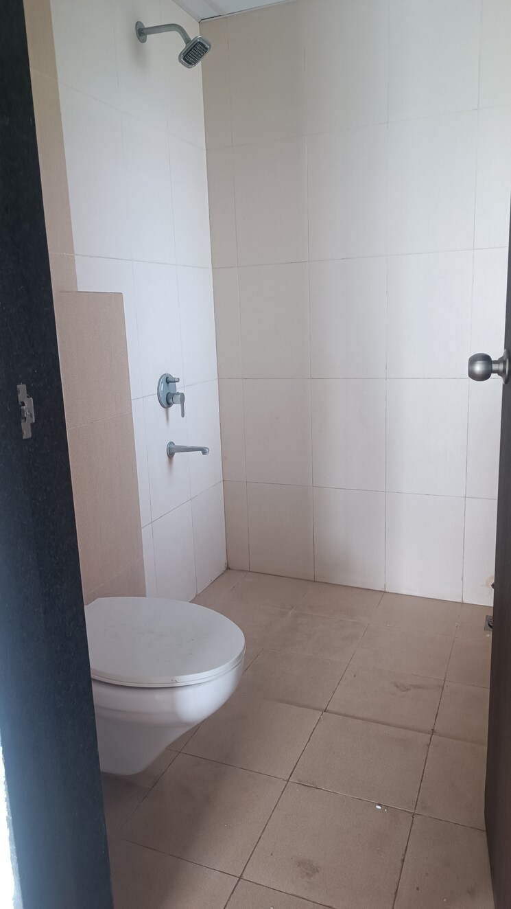 Bathroom, shapoorji-pallonji-joyville-hinjewadi 2 Bedroom 700 Sq.Ft. Apartment In Hinjewadi Pune 9730529