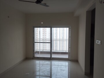 Room in 2 BHK Apartment at My Home Sayuk, Tellapur – for Rent