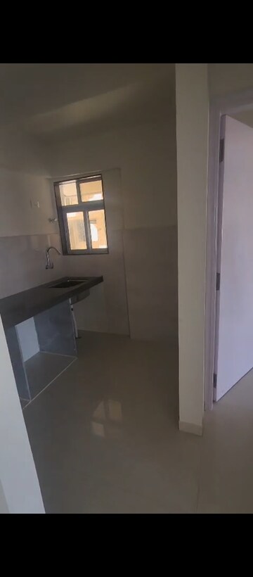 Kitchen in 1.5 BHK Apartment at Agripada – for Rent