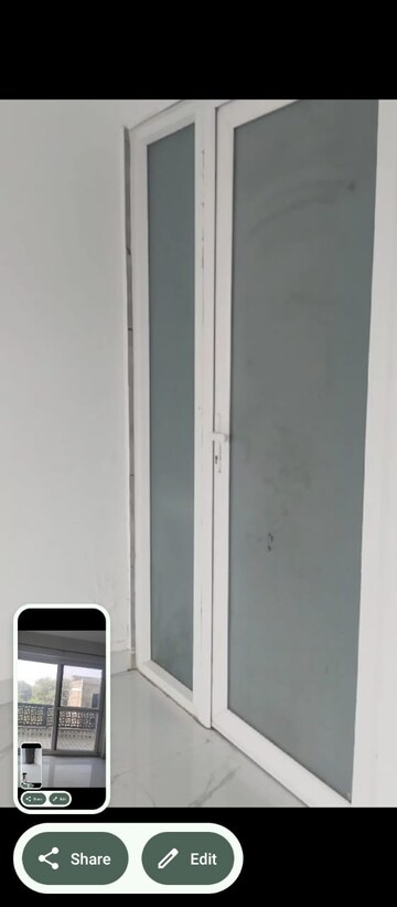 Furnished Amenities in 4 BHK Builder Floor at TDI The Retreat, Sector 89 – for Rent