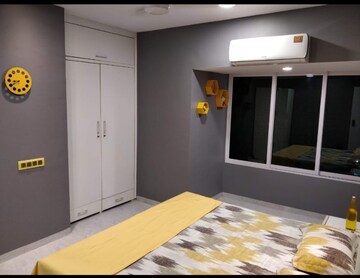 Bedroom in 2 BHK Apartment at Oakland Park, Andheri West – for Rent