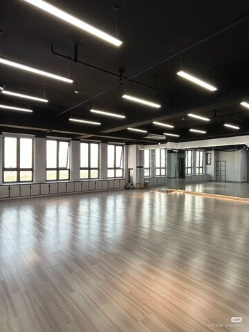  Warehouse For Rent in Wazirpur