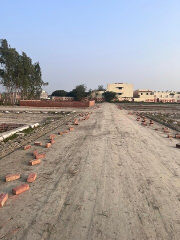  Plot For Sale in Rohania