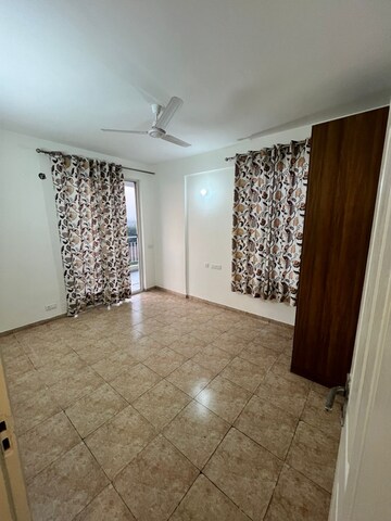 Room in 3 BHK Apartment at Sushma Joynest MOH, Bir Chhat – for Rent