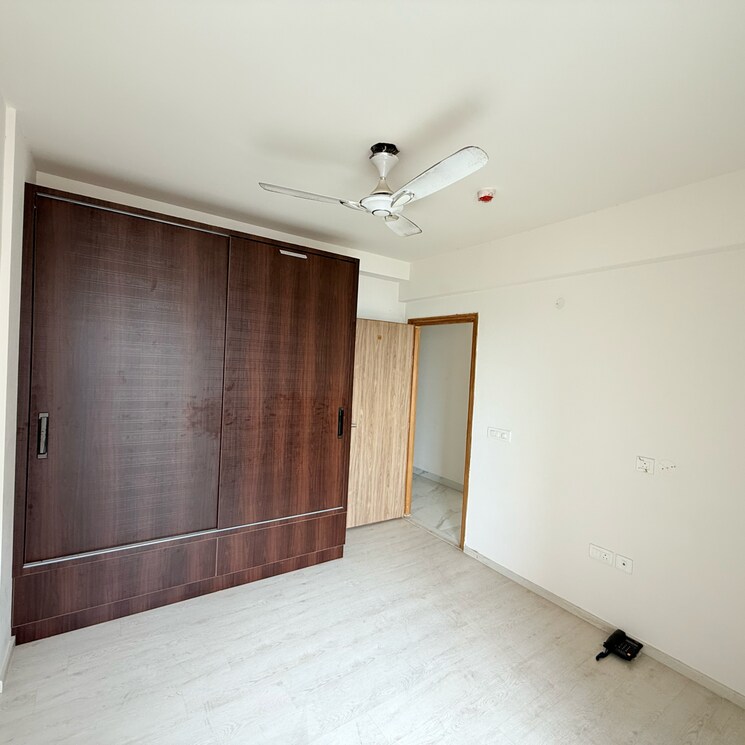 Room, m3m-marina 3 Bedroom 1650 Sq.Ft. Apartment In Sector 68 Gurgaon 9730746