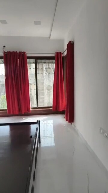 Furnished Amenities in 2 BHK Apartment at Bandra West – for Rent