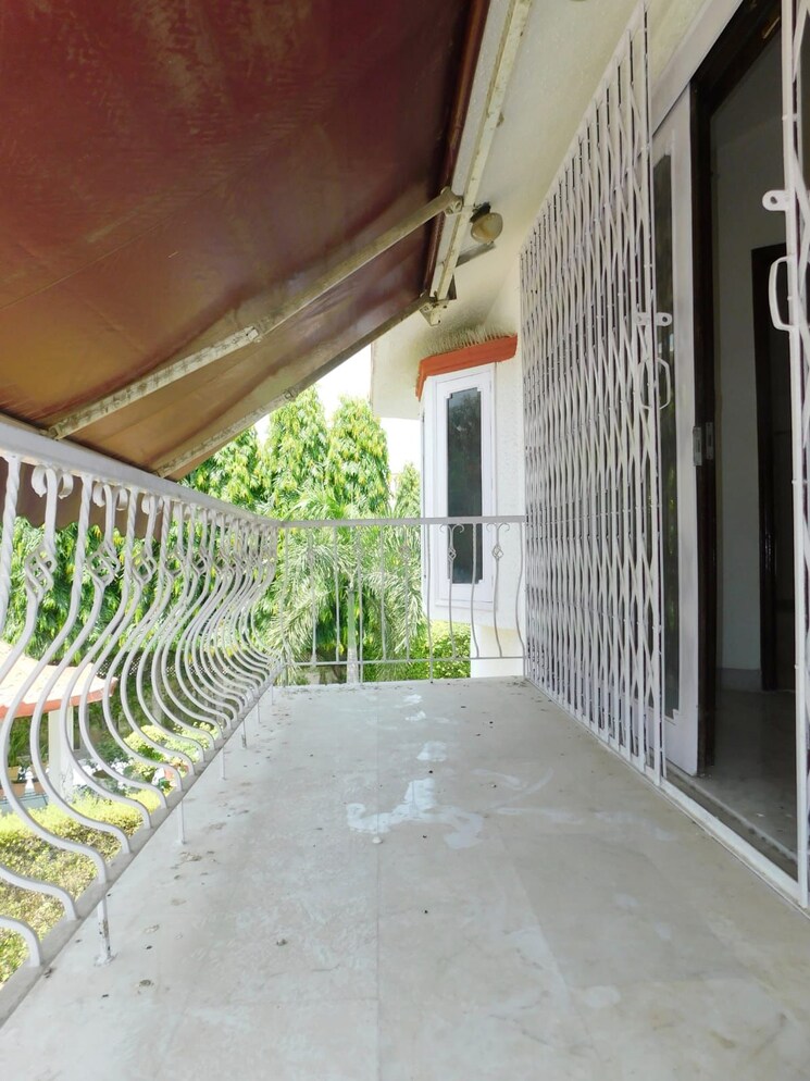 Balcony, saket 4 Bedroom 2000 Sq.Ft. Independent House In Saket Delhi 9730742