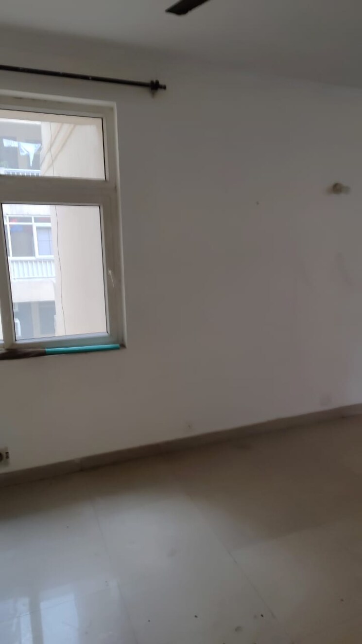 Room, ansal-housing-woodbury 2 Bedroom 1100 Sq.Ft. Apartment In Patiala Road Zirakpur 9730956