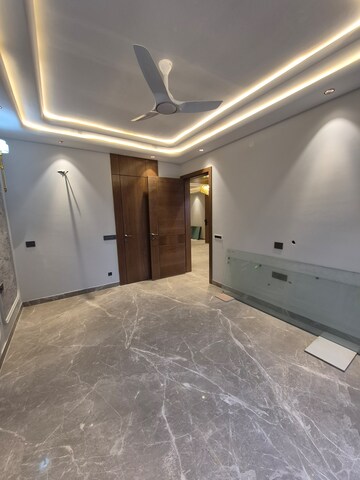 Bathroom in 4 BHK Builder Floor at Ansal API Esencia, Sector 67 – for Sale