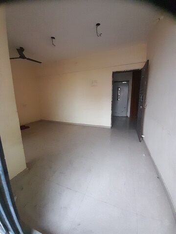 Room in 2 BHK Apartment at Ulwe Sector 23 – for Rent