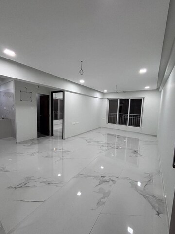 Building Lobby in 2 BHK Apartment at Azad Nagar – for Rent