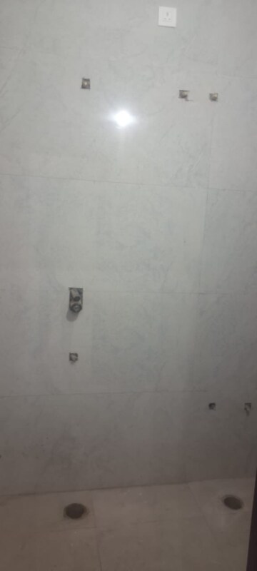 Room in 4 BHK Independent House at Kharar Landran Road – for Sale