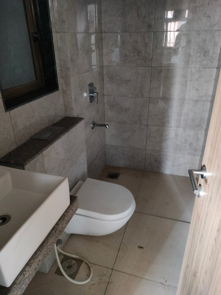 Attached Bathroom, birla-vanya 1 Bedroom 450 Sq.Ft. Apartment In Kalyan West Thane 9730813