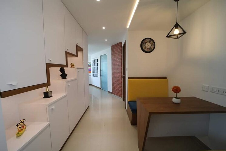 Team Area, old padra road Commercial Office Space 1200 Sq.Ft. In Old Padra Road Vadodara 9730836