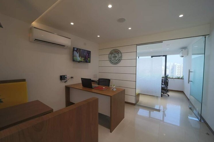 Team Area, old padra road Commercial Office Space 1200 Sq.Ft. In Old Padra Road Vadodara 9730836